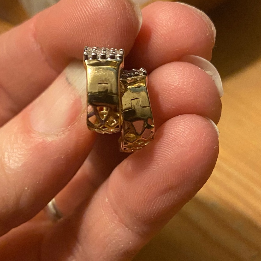 Vintage Custom 10K Yellow Gold 104 Genuine Diamond Four Row Huggie Earrings - Picture 10 of 15